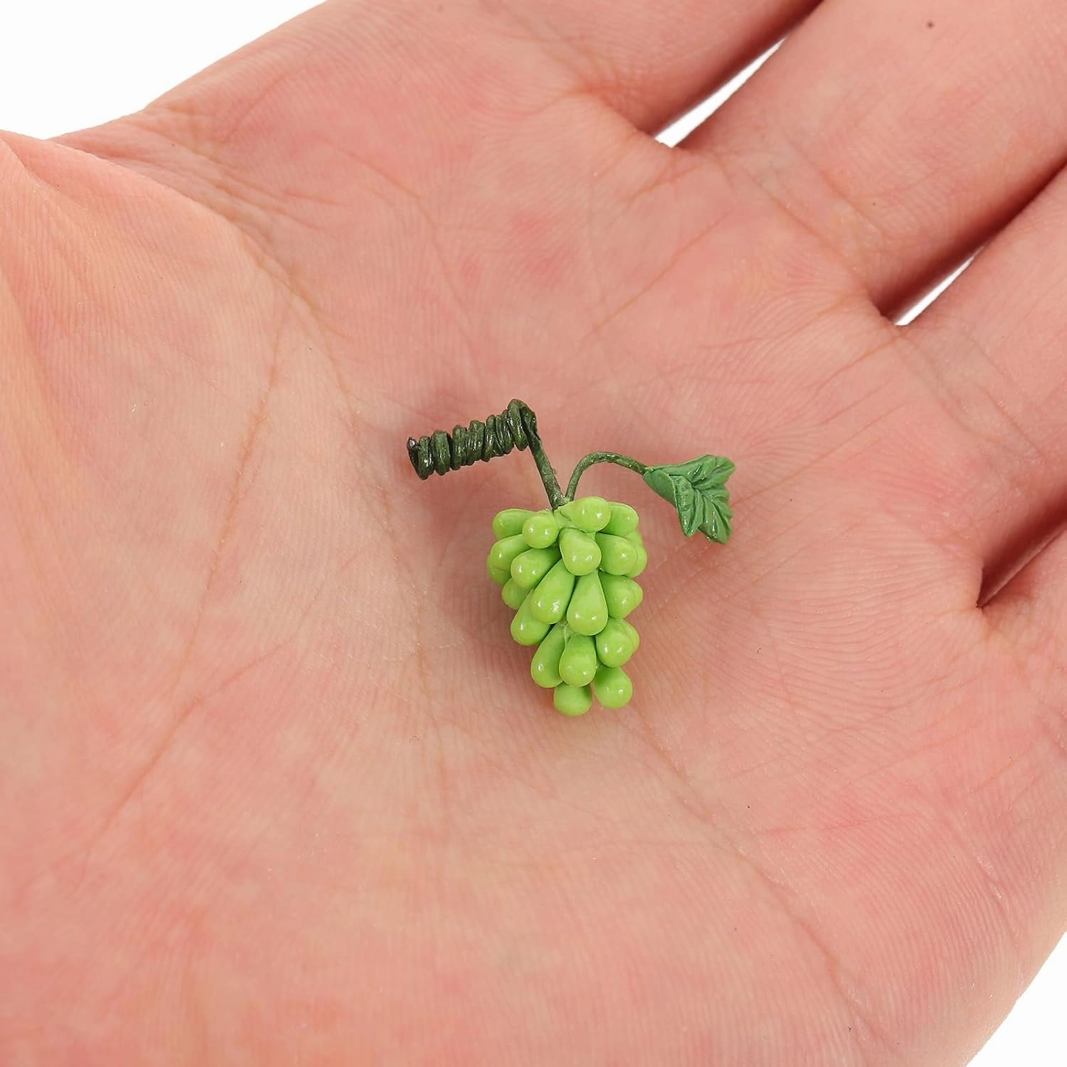 Alasum 10pcs Realistic Miniature Fruit Models, Light Green Resin Grape Bunches, Tiny Grape Props for Dollhouse Decor, Kitchen, Living Room, Handcrafted, 0.90 * 0.39 * 0.39inch