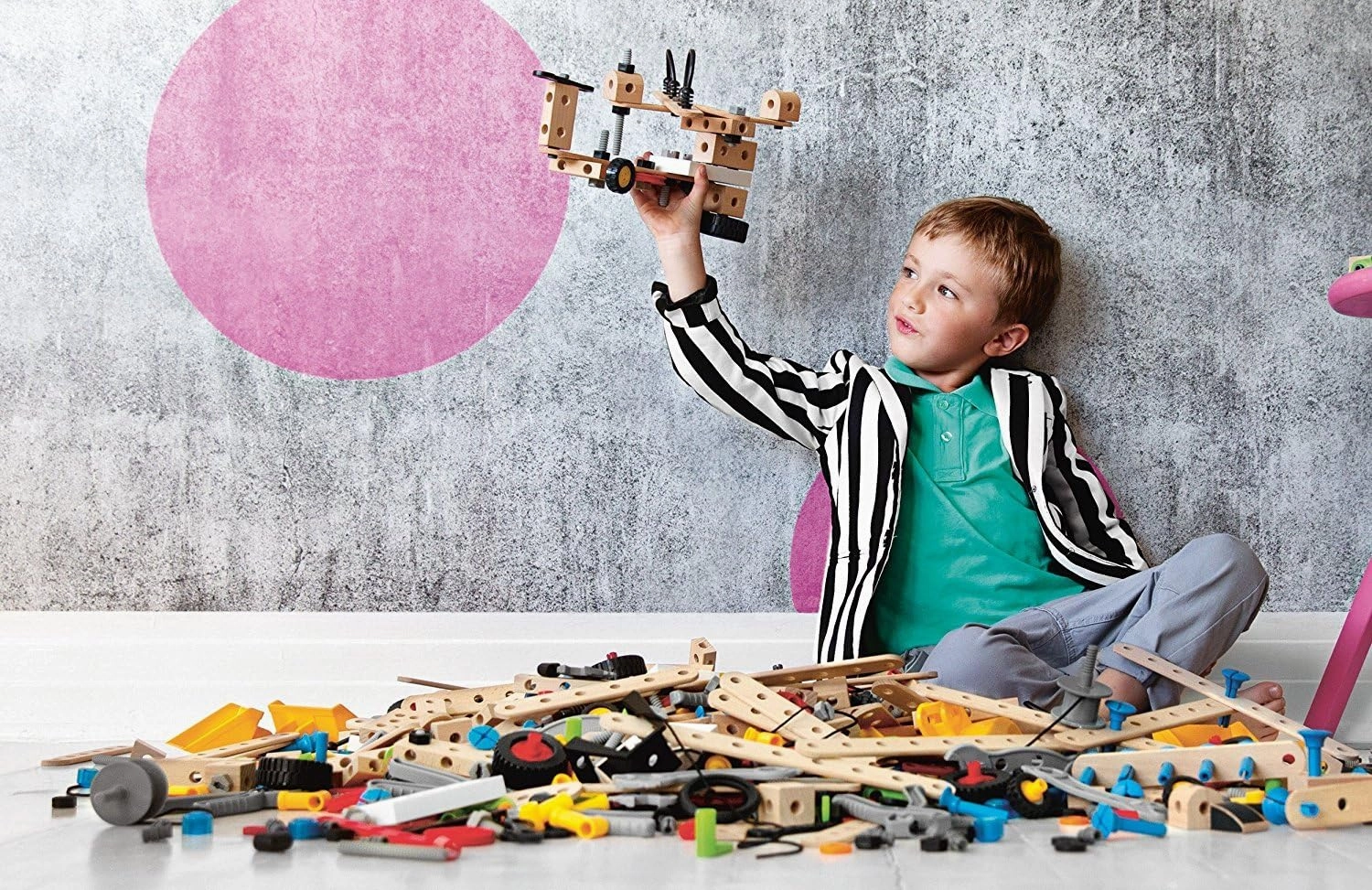 BRIO Builder 34587 Construction Set - 136-Piece STEM Toy with Wood and Plastic for Kids | Enhances Creative Skills | Safety Tested | Age 3 and Up