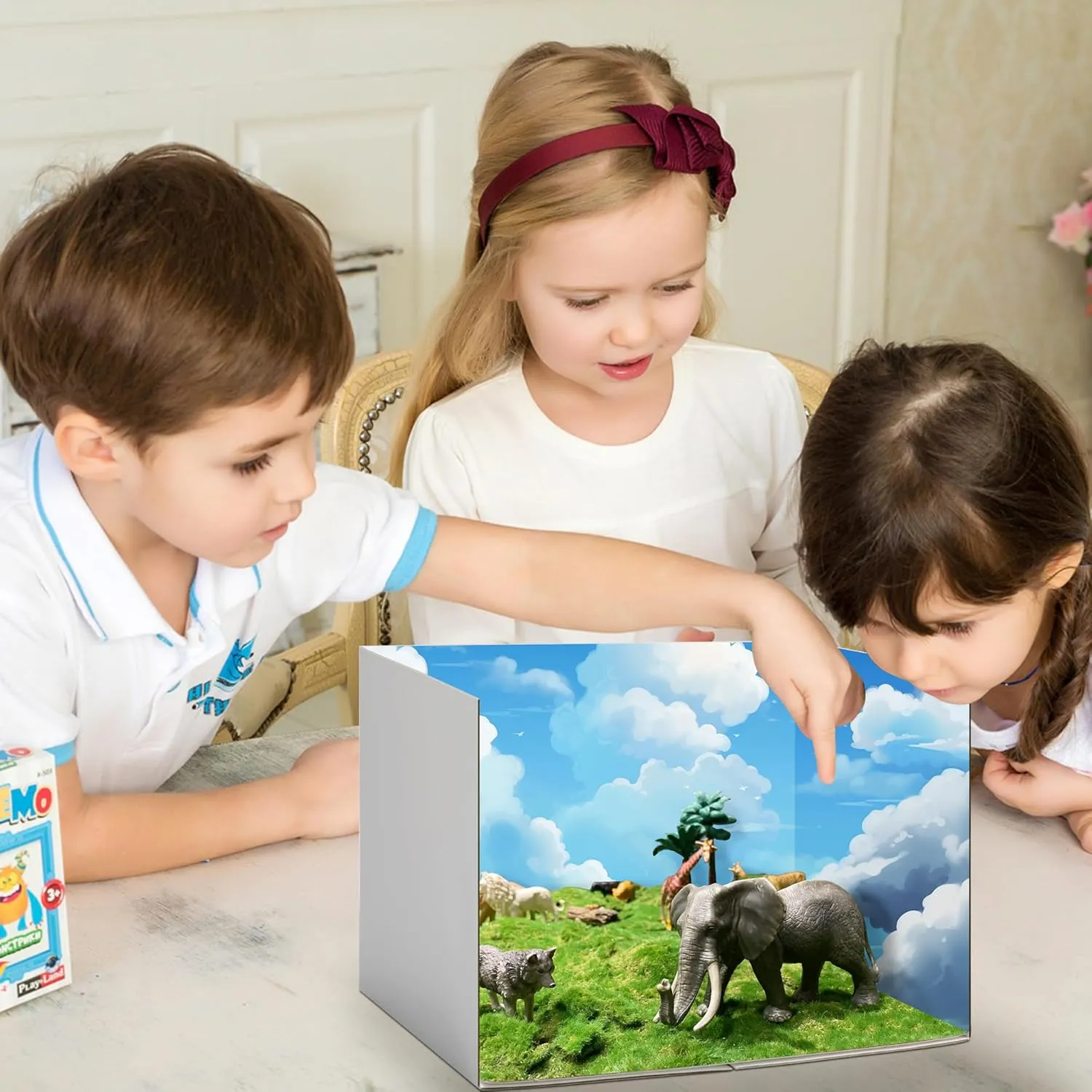 codree 4 Pcs Cardboard Diorama Kit, Diorama Box for Display, Diorama Project Supplies Display Case with Double Sided Tapes for DIY Crafts Toys, 11.8 x 8.7 x 8.3 Inch