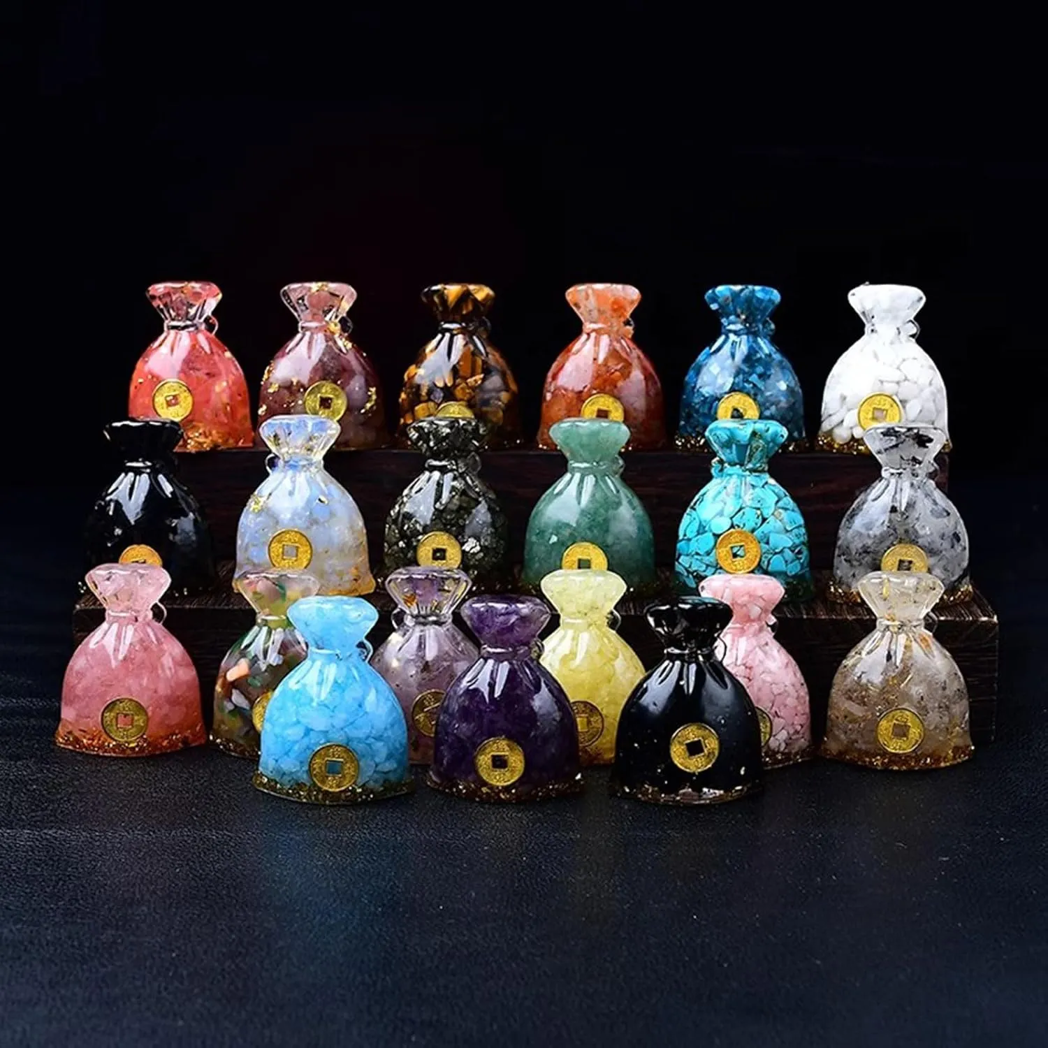 Crystal Money Bag Resin Crushed Crystals Natural Healing Crystals Figurines Ornament Attract Wealth Feng Shui Home Office Decorative Collectible Gift,Amethyst
