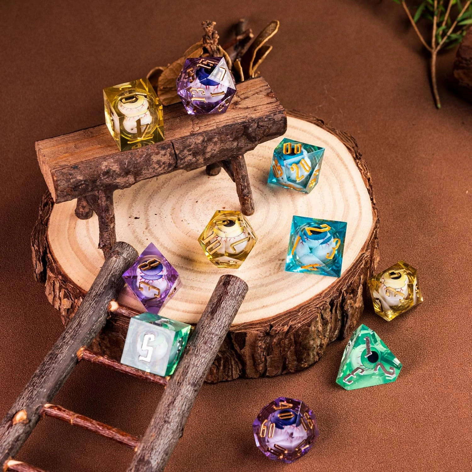 Cusdie 7-Die Liquid Core Eye Dice Handmade DND Dice Set Sharp Edges, Floating Eyeball Dice for Dungeons and Dragons Tabletop Role Playing Game(Blue Eyeball)