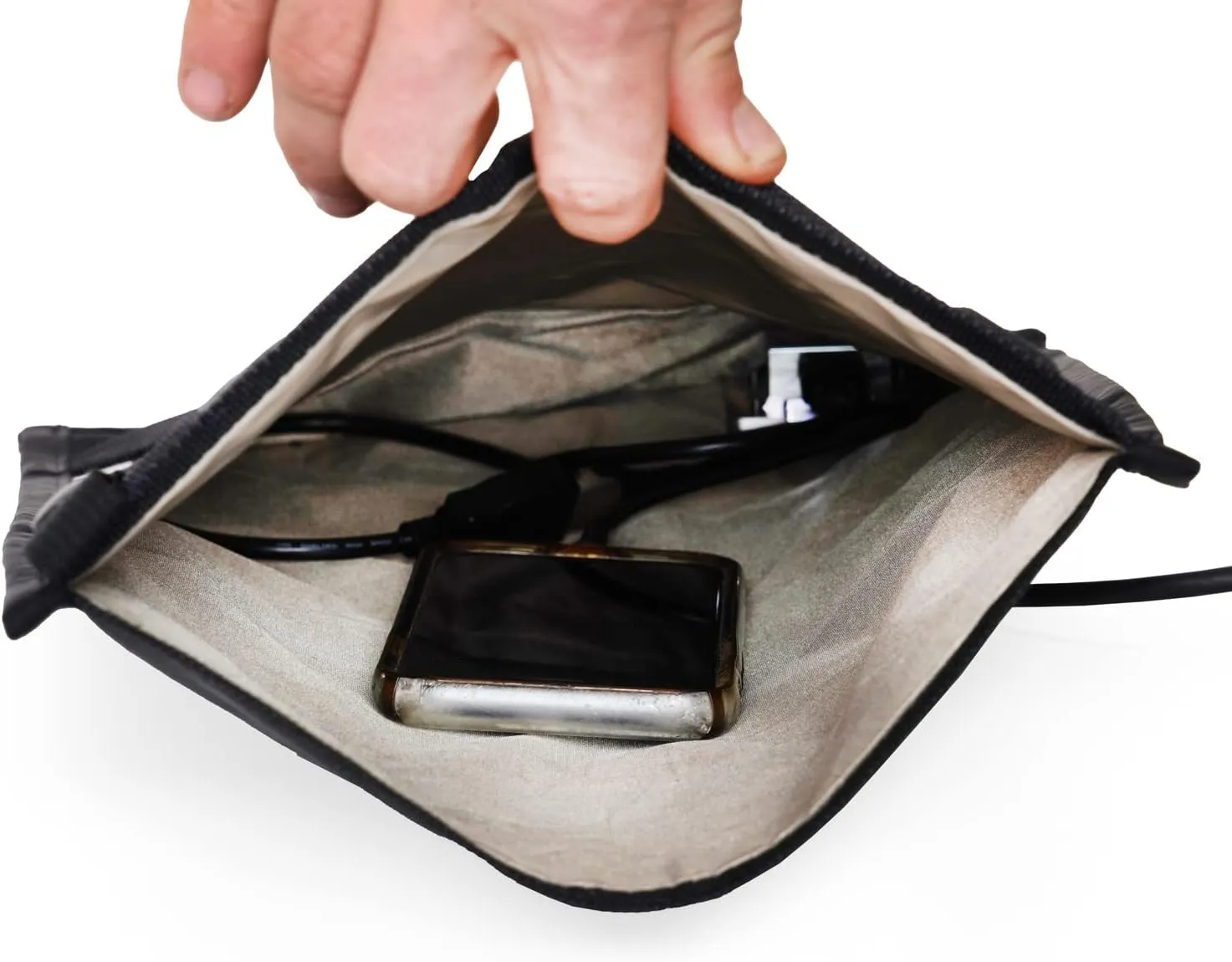 Mission Darkness Non-Window Charge & Shield Faraday Bag for Tablets // Includes USB Filter and Cable Set for Data Extraction and Charging Devices While Shielded from RF Signals