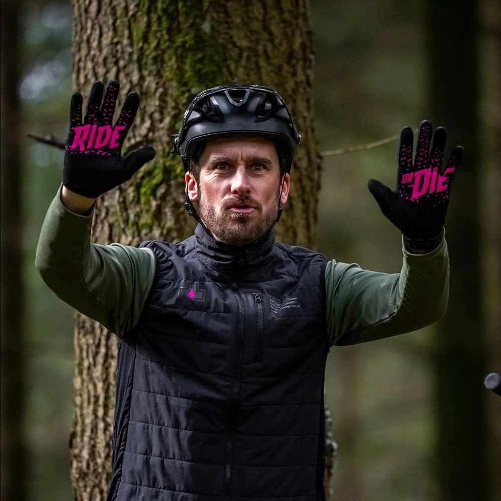 Muc Off Camo MTB Gloves, Premium, Handmade Slip-On Gloves for Bike Riding - Breathable, Touch-Screen Compatible Material