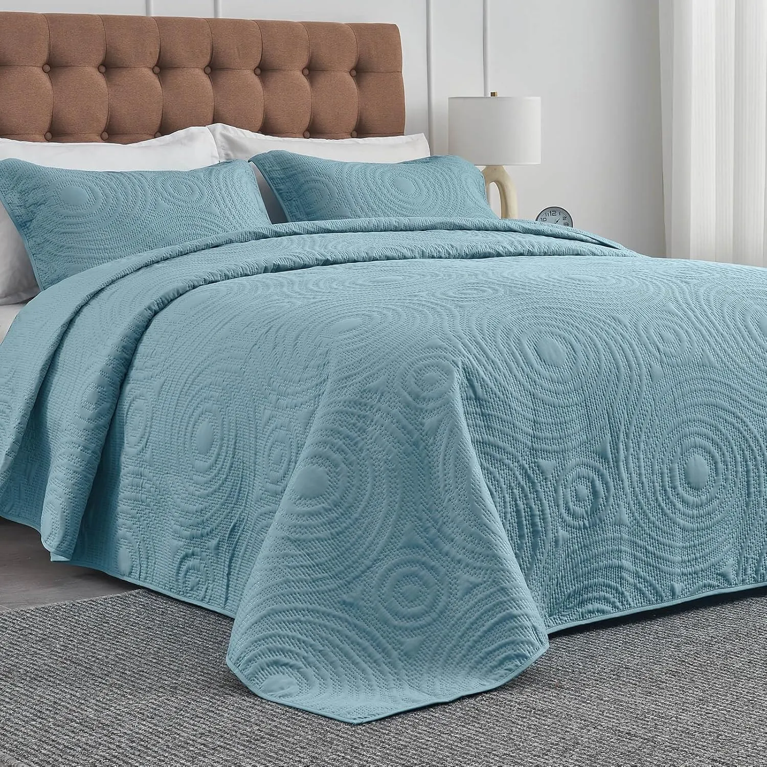 Oversized King Bedspreads 128x120 Lightweight Quilt Set for Extra Tall Wide King or Cal King Bed Includes 1 Quilt 2 Pillow Shams Blue
