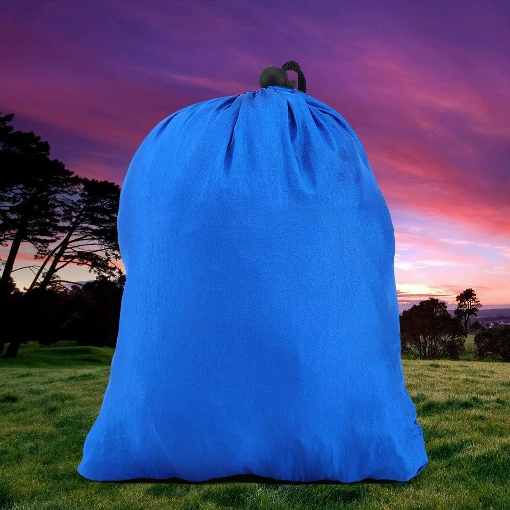 Portable Camping Travel Double Hammock Hanging Bed with Tree Strap, Lightweight Nylon Taffeta, Strong 250kg Capacity, Install with Metal Buckle, for Outdoor Relaxing (Dark Blue)