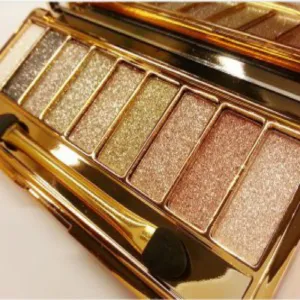 Sparkle Gold Glitter Eyeshadow Palette - 9 Color Shimmer Makeup Palette & Cosmetic Brush Set - Highly Shining Pigmented Diamond Eyeshadow - US SHIPPING (1pc)
