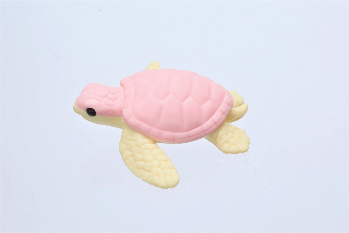 X 38251 IWAKO TURTLE ERASERS-3 COLORS-DISCONTINUED